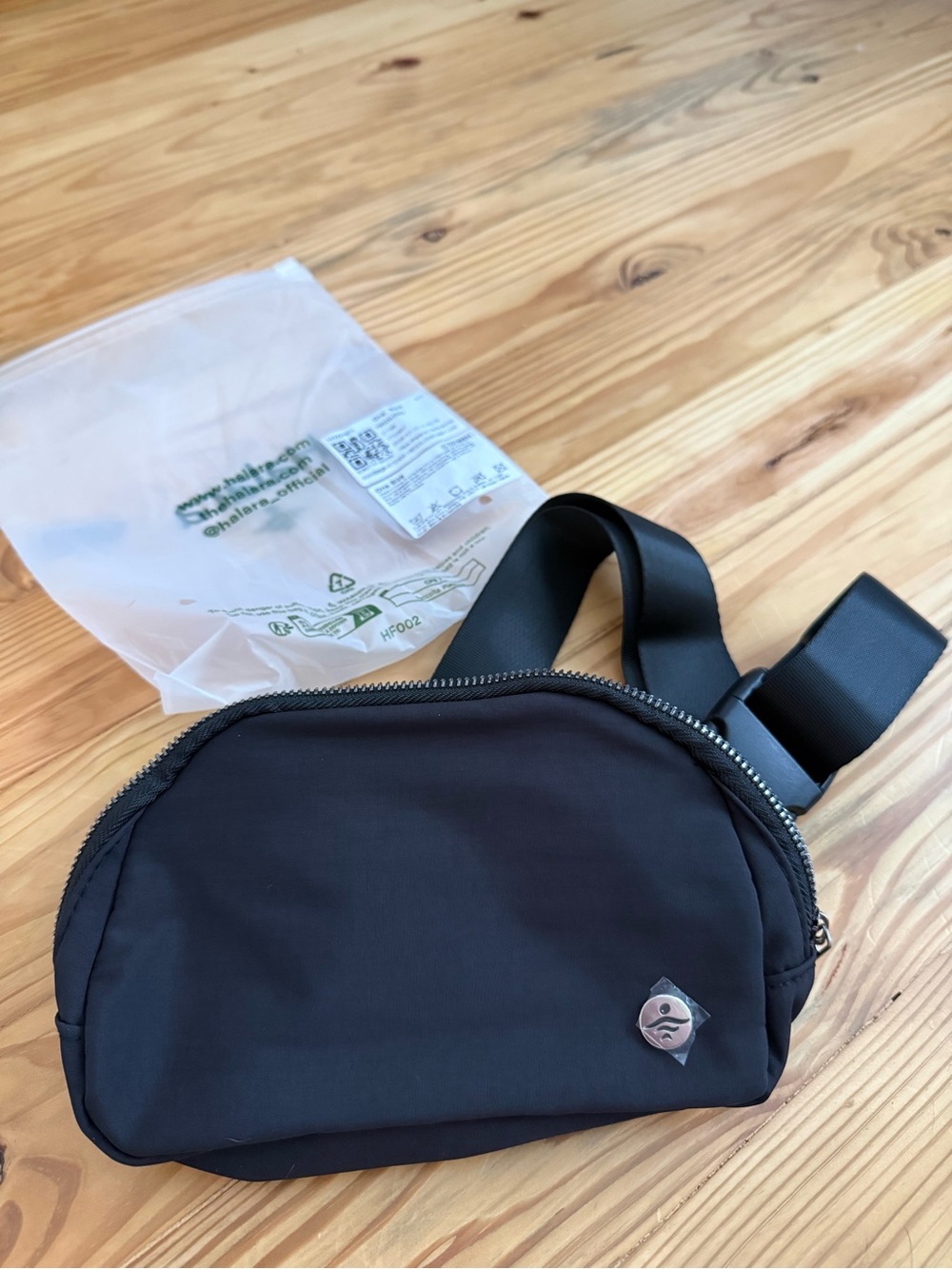 Halara Logo Casual Waist Bag - NEW IN BAG